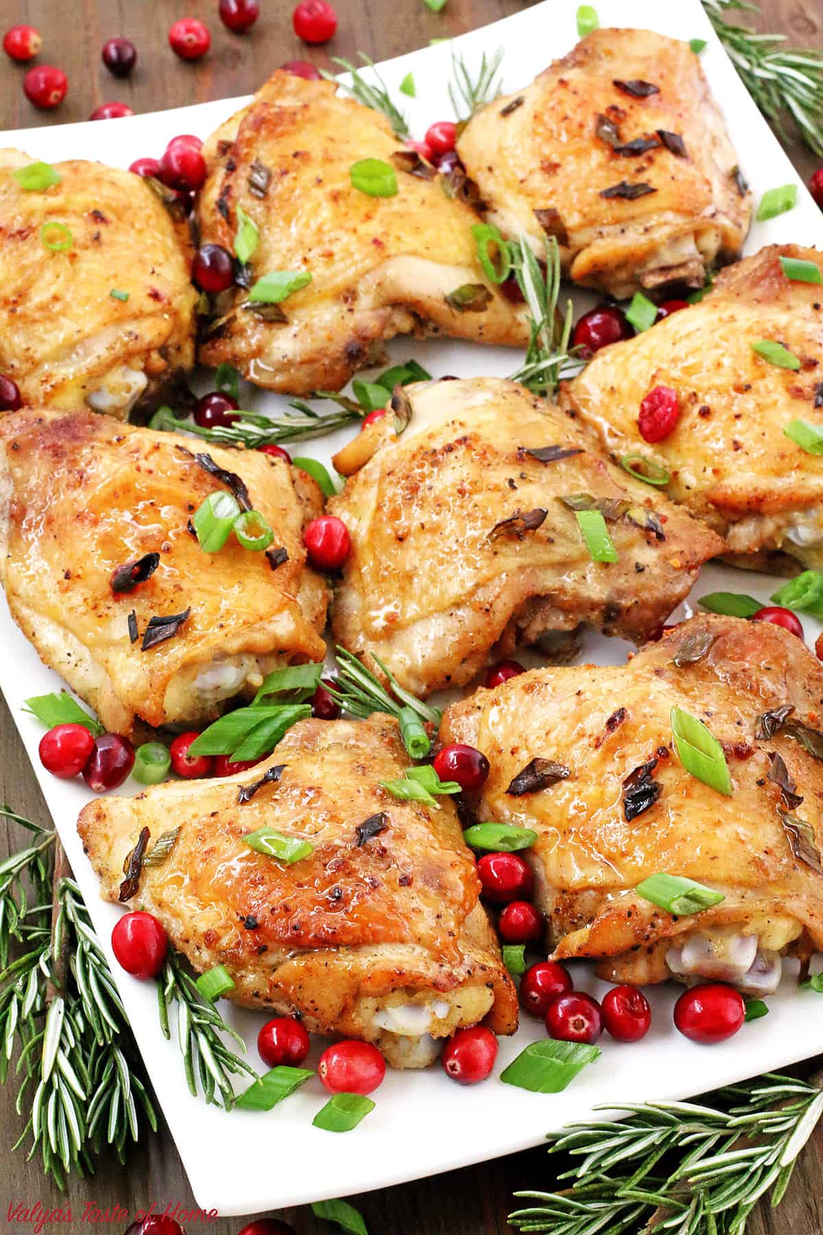 This Rosemary Cranberry Baked Chicken Thighs recipe is the perfect addition to your holiday table that satisfies that craving, as well as adding to the holiday’s feel. The chicken thighs are super juicy, tender on the inside, and loaded with flavor.