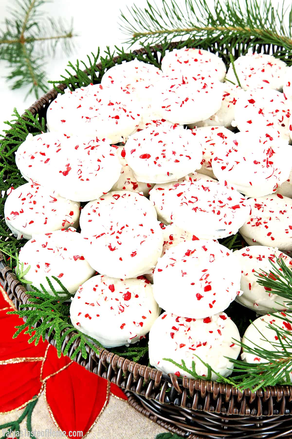 This White Chocolate Peppermint Oreo Cookies recipe is a super easy and great activity for the kids to make for the holiday with minimal adult assistant. 