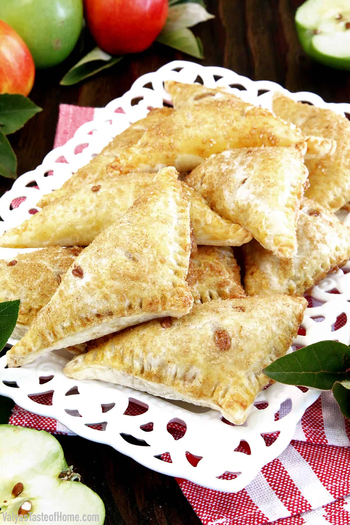 IMG 4836 Who loves quick and easy apple desserts? These Easy Puff Pastry Cinnamon Apple Turnovers are absolutely irresistible and as easy as can be. With the delicious cinnamon-apple pie flavors and quick mess-free grab-and-go convenience, what's not to like?