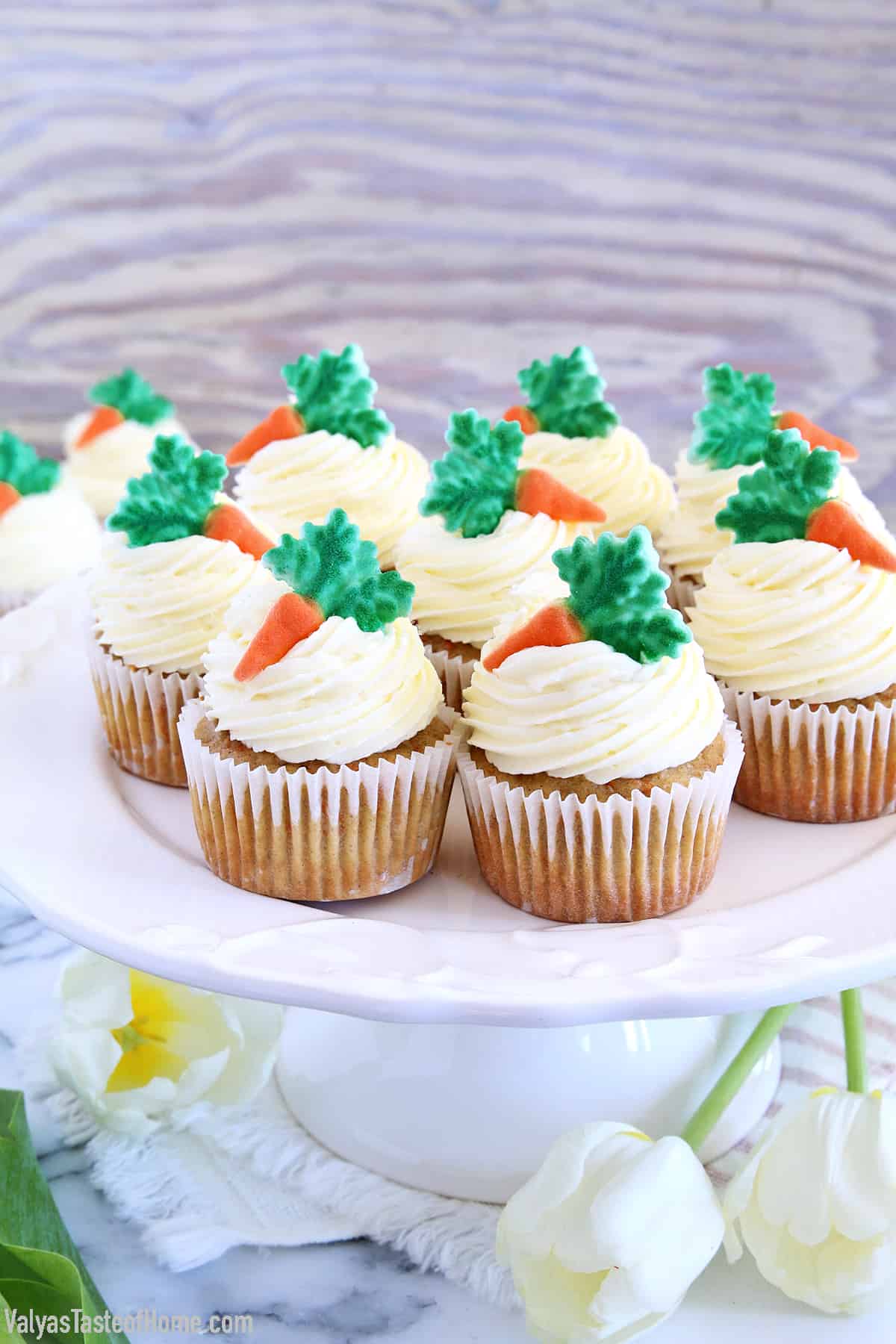 Sprinkle some edible sparkly glitter over the cupcakes to give them a festive, celebratory look.