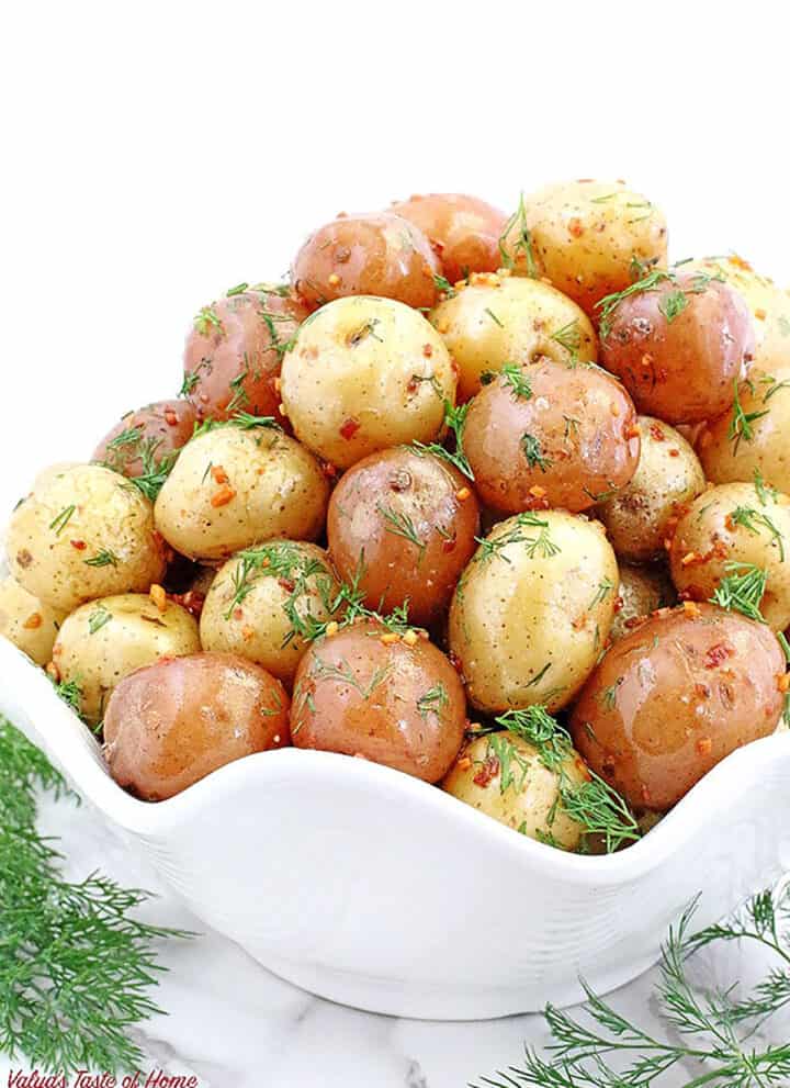 This delicious Roasted Baby Potatoes recipe takes only 30 minutes to make for the most delicious oven-roasted potatoes that are crispy on the outside, and buttery soft on the inside.