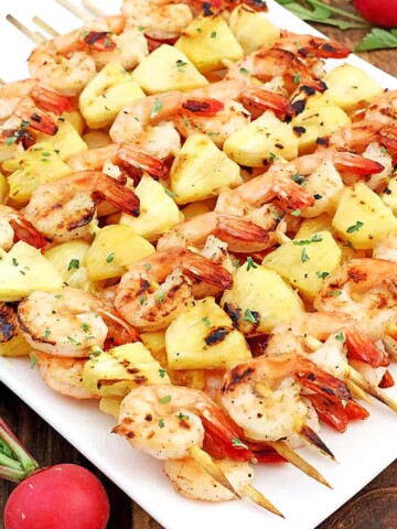 This Grilled Hawaiian Shrimp Kabobs Recipe is easy to put together. They require very few ingredients and work, but their presence can make anyone drool. It’s perfect for the upcoming holidays, for the park, or for your backyard family gathering.