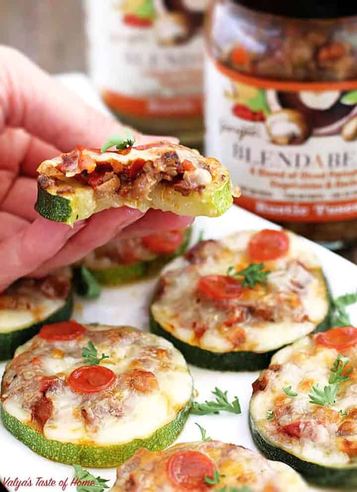 This recipe features a zucchini crust, with mushroom and pepperoni toppings, combination is not only healthy but incredibly flavorful too.