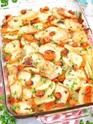 Your delicious Scalloped Potatoes are ready to be served! Enjoy with your favorite salad and meat sides! Or simply the country way, with a cup of cold buttermilk!