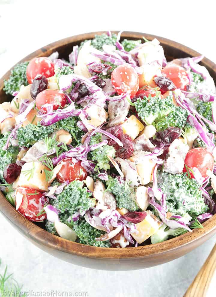 Broccoli tomato salad is a delicious and nutritious side dish that combines fresh broccoli florets with juicy cherry tomatoes, crunchy red cabbage, and a creamy dressing.