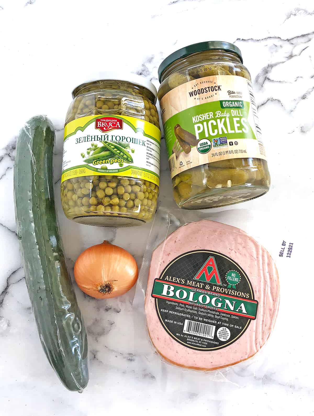 If you do love pickles or are more of a sweet pickle relish person, you can definitely swap out dill pickles for the one you love the most.