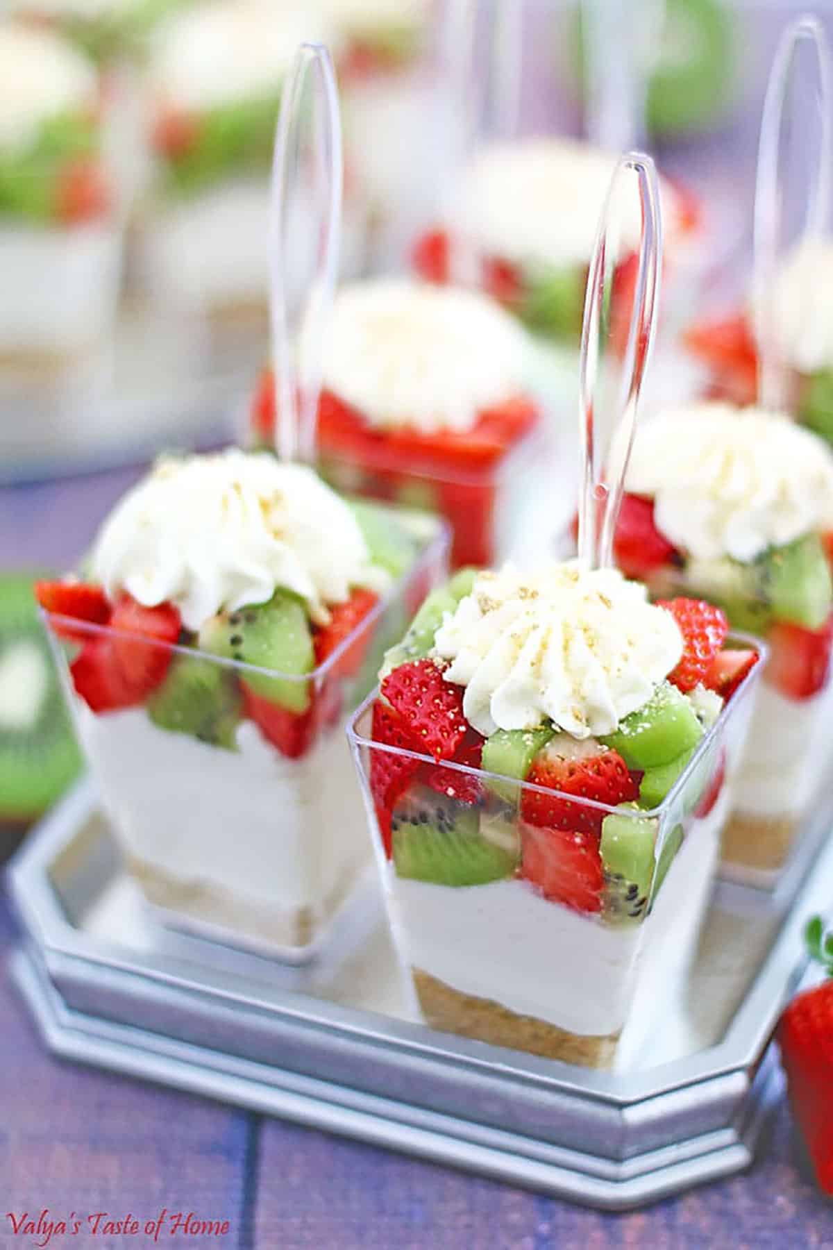 These single-serving no-bake cheesecake desserts are huge party pleasers. 