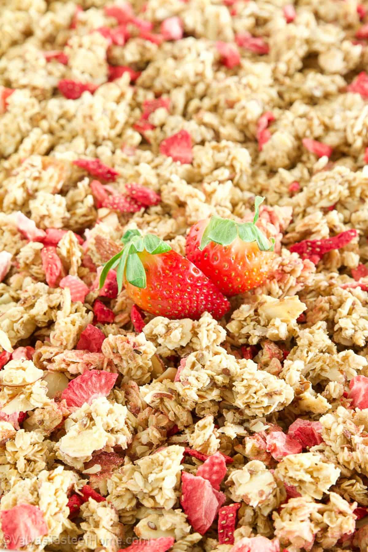 Making granola at home can mean you not only save a ton of money in the long-term, but you're also going to be able to have granola guilt-free since it's made with healthy ingredients that are incredibly good for you.