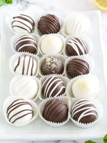 Are you a fan of sweet and tangy desserts? Look no further than these Lemon Oreo Truffles!