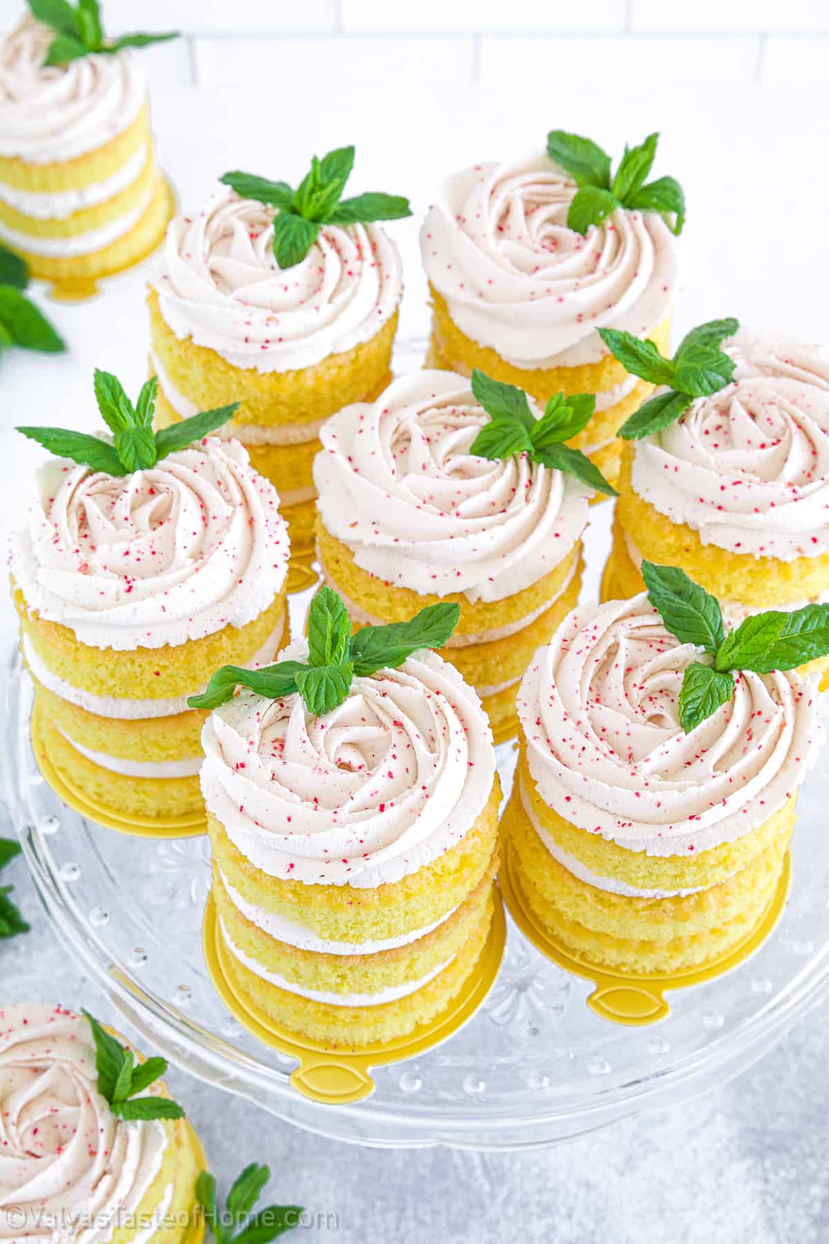 This recipe is easy to make and the end result is a beautiful and delicious dessert that looks very impressive.