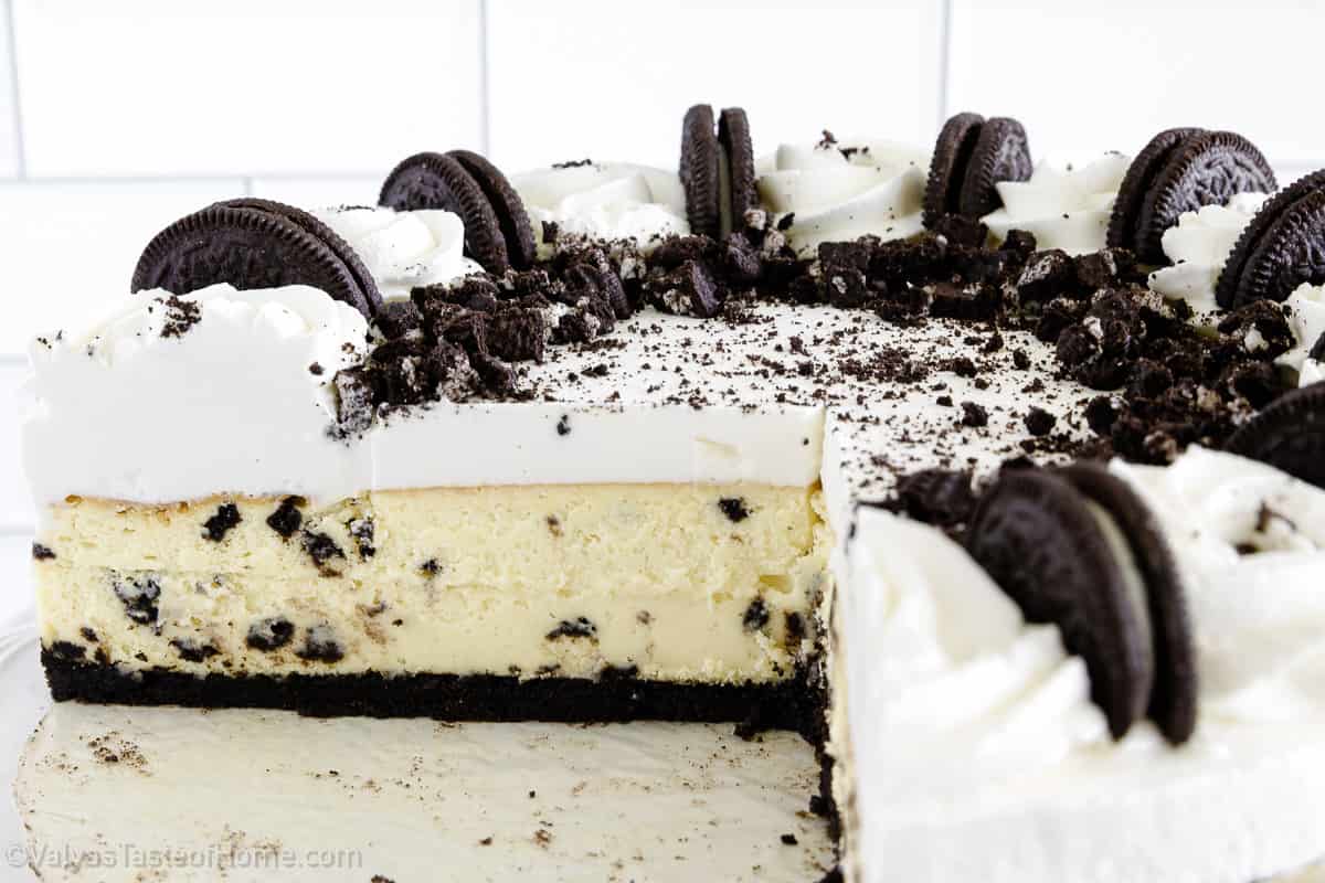 This recipe is perfect for those who love Oreos and cheesecake and want to enjoy the best of both worlds in one delicious dessert.