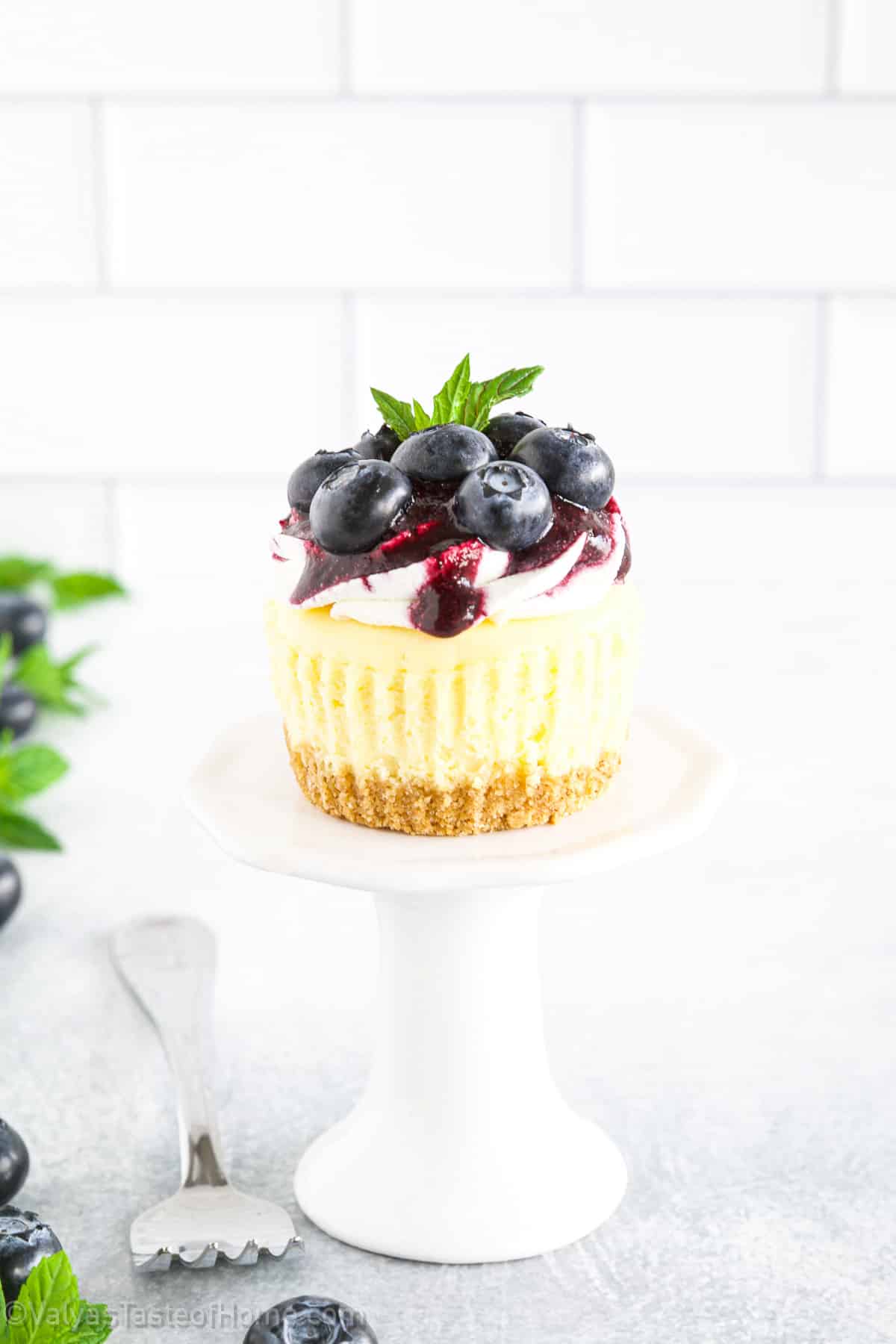 Whether you're celebrating a birthday or simply treating yourself to a well-deserved indulgence, this blueberry cheesecake recipe is sure to impress. 