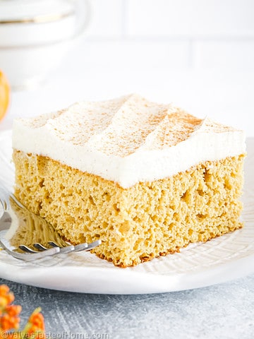 No-Bake Honey Graham Cracker Cake (Only 3 Ingredients!)