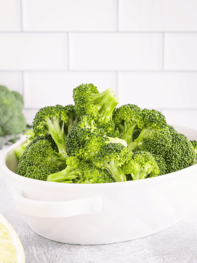 How to Steam Broccoli Perfectly