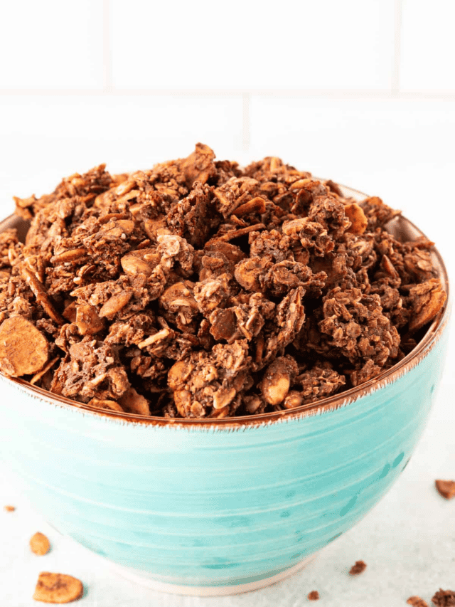 Homemade Chocolate Granola