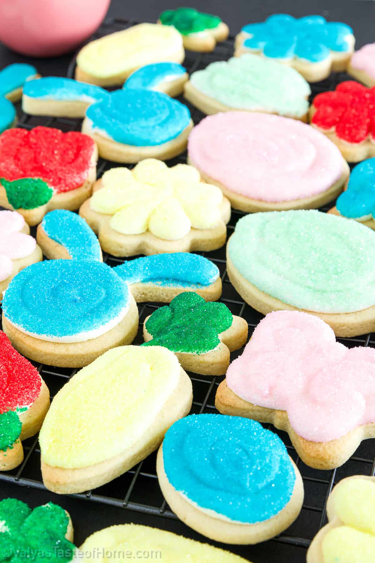 There's nothing quite like the sweet satisfaction of biting into a perfectly baked, soft, frosted sugar cookie. 