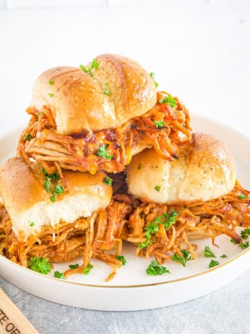 BBQ Pulled Chicken Sliders are a top-tier choice when it comes to crowd-pleasing comfort foodare a top-tier choice.