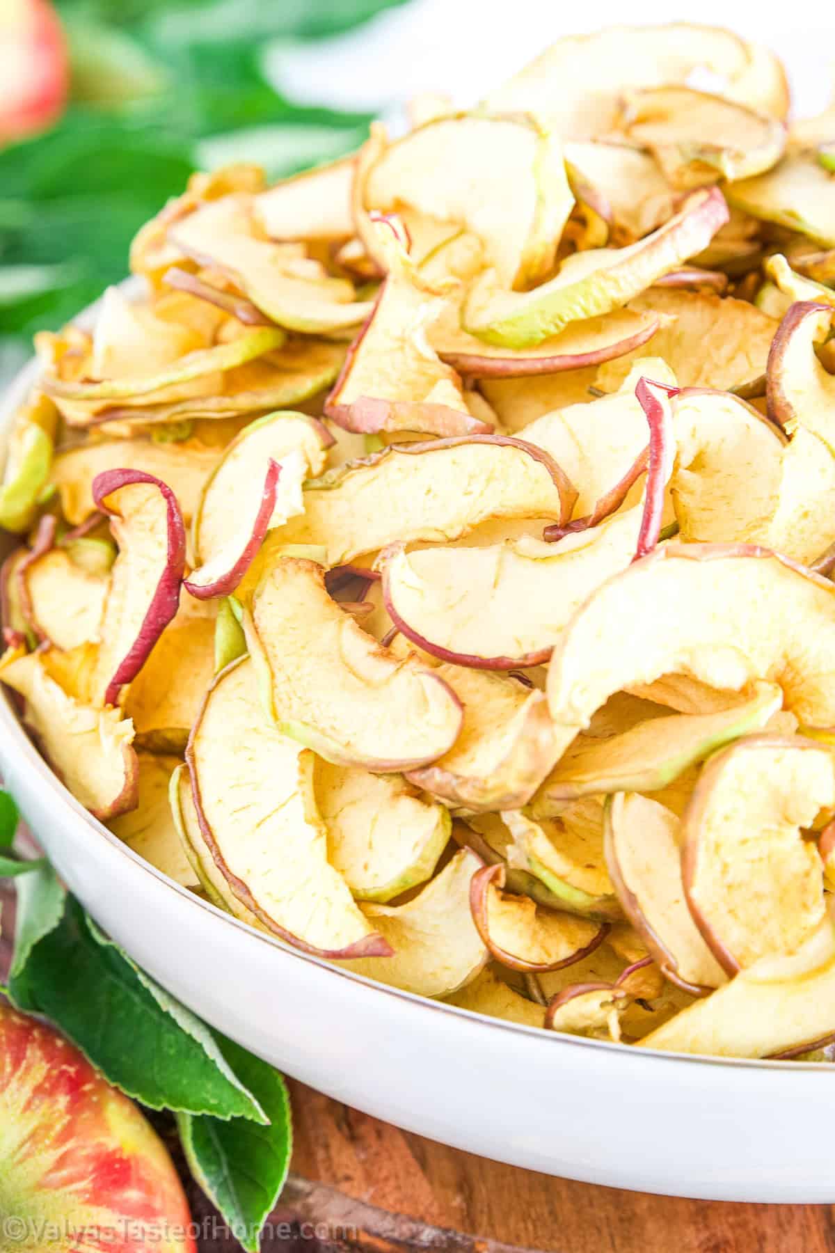 Made from just apples (and optional spices), they’re a guilt-free snack.